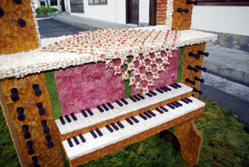 Corpus Christi Piano Piano shaped Corpus Christi archway