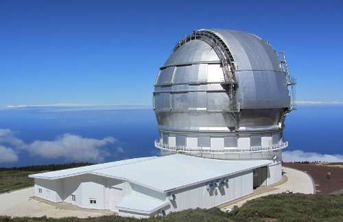 Working on the massive dome shutter of GranTeCan, Roque de los Muchachos Observatory, La Palma